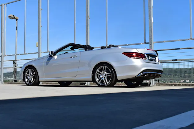 MERCEDES-BENZ E 400 7G-TRONIC AMG LINE PLUS l 333 PS