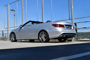MERCEDES-BENZ E 400 7G-TRONIC AMG LINE PLUS l 333 PS