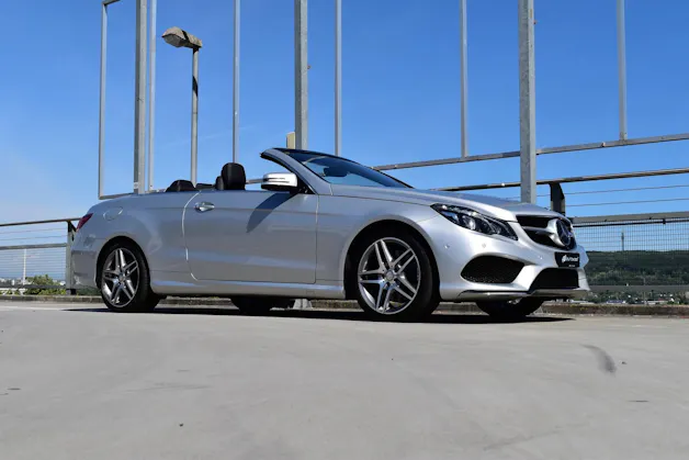 MERCEDES-BENZ E 400 7G-TRONIC AMG LINE PLUS l 333 PS