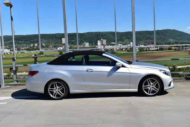 MERCEDES-BENZ E 400 7G-TRONIC AMG LINE PLUS l 333 PS