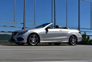 MERCEDES-BENZ E 400 7G-TRONIC AMG LINE PLUS l 333 PS
