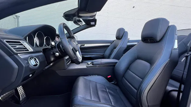 MERCEDES-BENZ E 400 7G-TRONIC AMG LINE PLUS l 333 PS