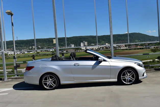 MERCEDES-BENZ E 400 7G-TRONIC AMG LINE PLUS l 333 PS
