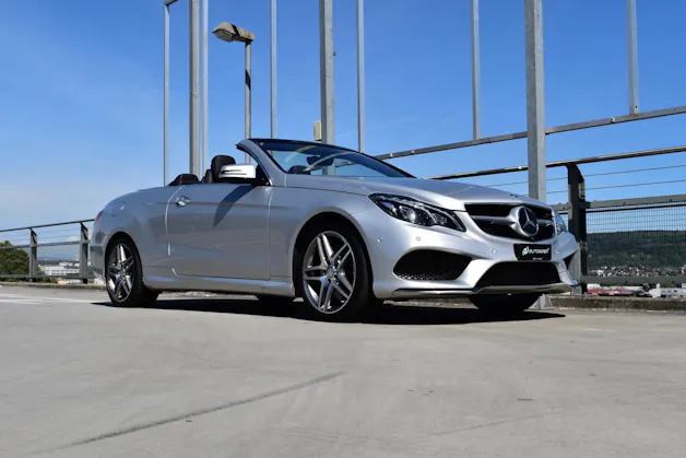 MERCEDES-BENZ E 400 7G-TRONIC AMG LINE PLUS l 333 PS