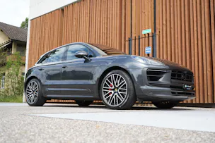 PORSCHE MACAN GTS PDK l 440 PS
