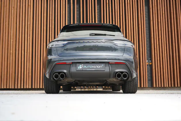 PORSCHE MACAN GTS PDK l 440 PS