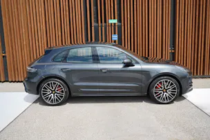 PORSCHE MACAN GTS PDK l 440 PS