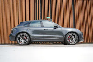 PORSCHE MACAN GTS PDK l 440 PS