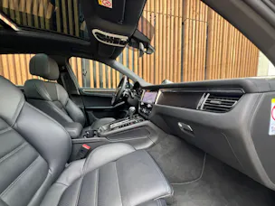 PORSCHE MACAN GTS PDK l 440 PS