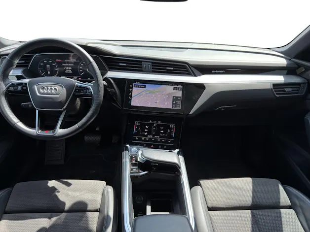 AUDI e-tron 55 quattro