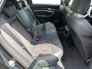AUDI e-tron 55 quattro