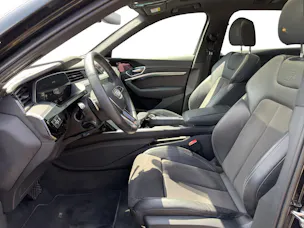 AUDI e-tron 55 quattro