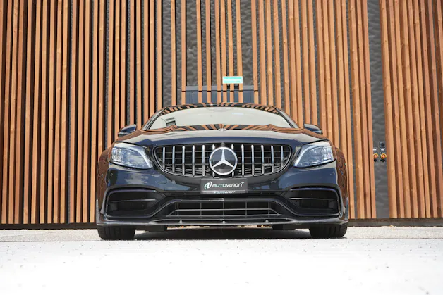 MERCEDES-BENZ C 63 S AMG BLACK 9G-TRONIC l 510 PS