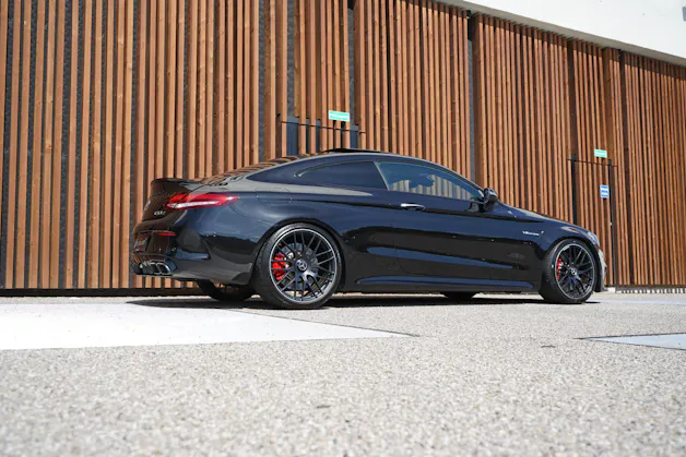 MERCEDES-BENZ C 63 S AMG BLACK 9G-TRONIC l 510 PS