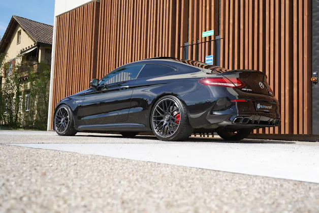 MERCEDES-BENZ C 63 S AMG BLACK 9G-TRONIC l 510 PS