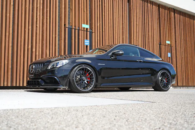 MERCEDES-BENZ C 63 S AMG BLACK 9G-TRONIC l 510 PS
