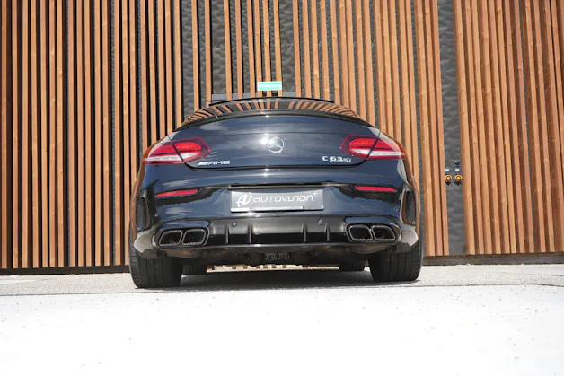 MERCEDES-BENZ C 63 S AMG BLACK 9G-TRONIC l 510 PS