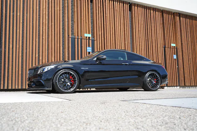 MERCEDES-BENZ C 63 S AMG BLACK 9G-TRONIC l 510 PS