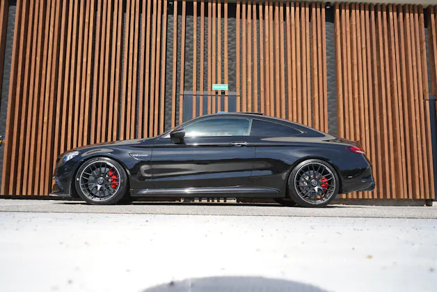 MERCEDES-BENZ C 63 S AMG BLACK 9G-TRONIC l 510 PS