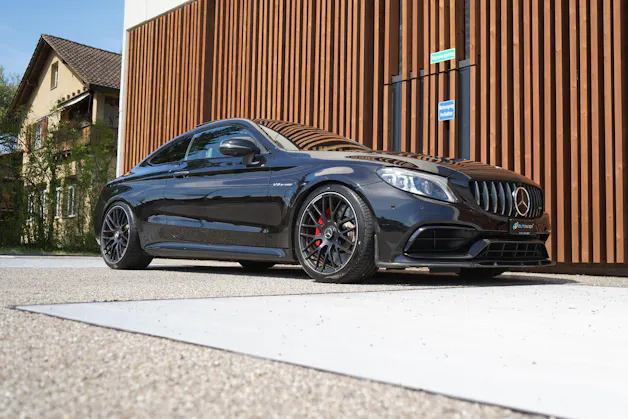 MERCEDES-BENZ C 63 S AMG BLACK 9G-TRONIC l 510 PS