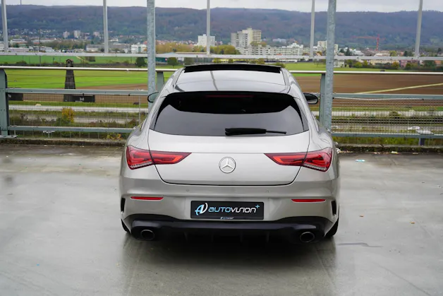MERCEDES-BENZ CLA SHOOTING BRAKE 35 AMG NIGHT 4MATIC 7G-DCT l 306 PS