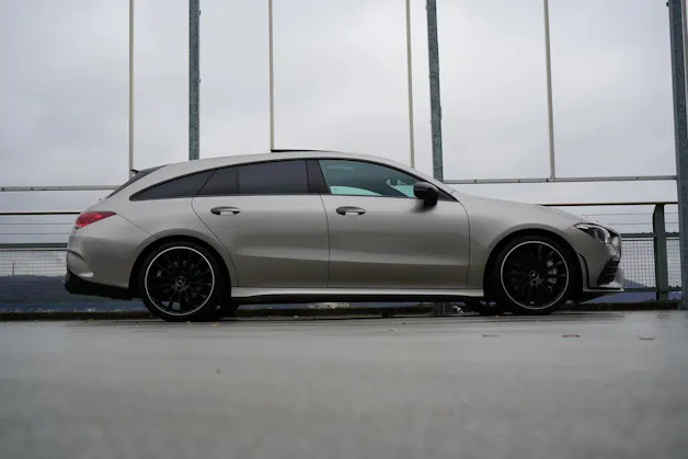 MERCEDES-BENZ CLA SHOOTING BRAKE 35 AMG NIGHT 4MATIC 7G-DCT l 306 PS