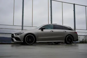 MERCEDES-BENZ CLA SHOOTING BRAKE 35 AMG NIGHT 4MATIC 7G-DCT l 306 PS