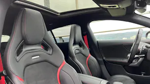 MERCEDES-BENZ CLA SHOOTING BRAKE 35 AMG NIGHT 4MATIC 7G-DCT l 306 PS