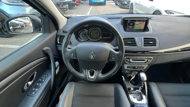 RENAULT MÉGANE 1.2 16V TURBO BOSE EDC l 131 PS