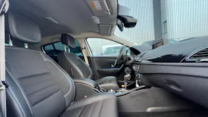 RENAULT MÉGANE 1.2 16V TURBO BOSE EDC l 131 PS