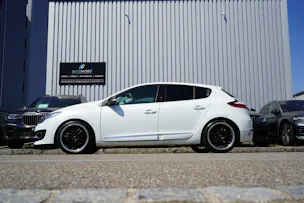 RENAULT MÉGANE 1.2 16V TURBO BOSE EDC l 131 PS