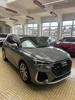 AUDI RS Q3 2.5 TFSI quattro S tronic