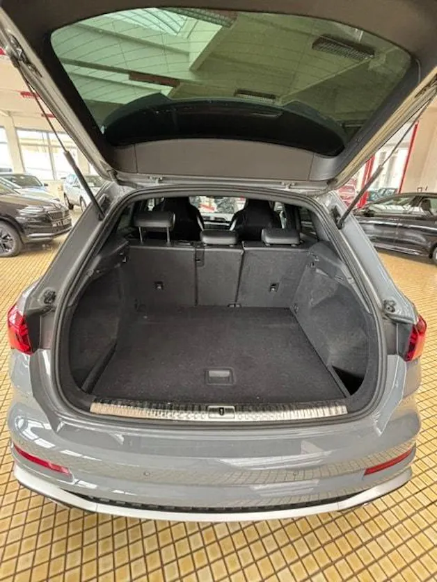 AUDI RS Q3 2.5 TFSI quattro S tronic