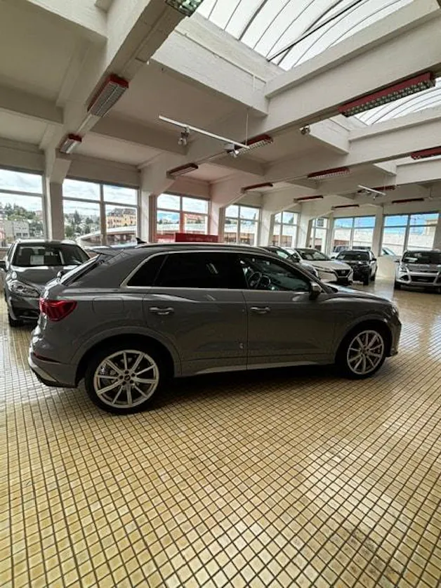 AUDI RS Q3 2.5 TFSI quattro S tronic