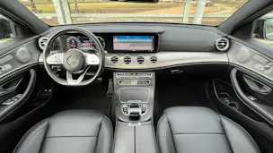 MERCEDES-BENZ E 220 d AMG LINE NIGHT 4MATIC 9G-TRONIC l 194 PS