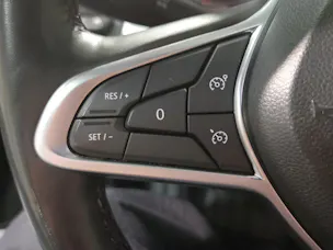RENAULT Clio 1.3 Techno