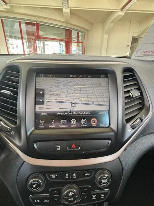 JEEP Cherokee 2.2TD Longitude AWD 9ATX