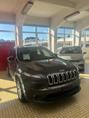 JEEP Cherokee 2.2TD Longitude AWD 9ATX