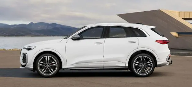AUDI SQ5 TFSI quattro S-tronic