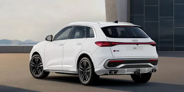 AUDI SQ5 TFSI quattro S-tronic