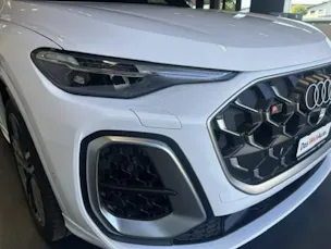 AUDI SQ5 TFSI quattro S-tronic