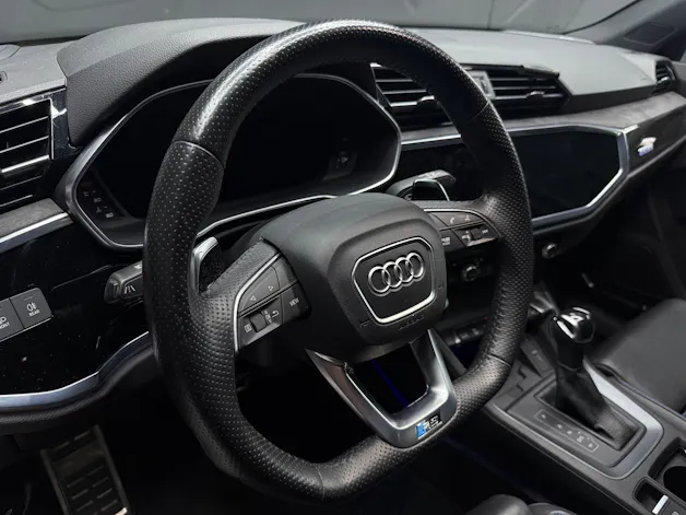 AUDI RS Q3 2.5 TFSI quattro S tronic