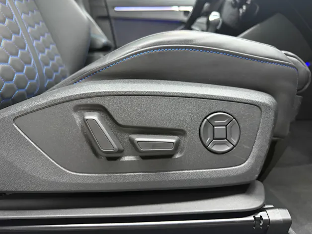 AUDI RS Q3 2.5 TFSI quattro S tronic