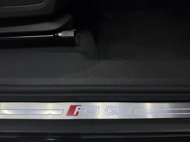 AUDI RS Q3 2.5 TFSI quattro S tronic