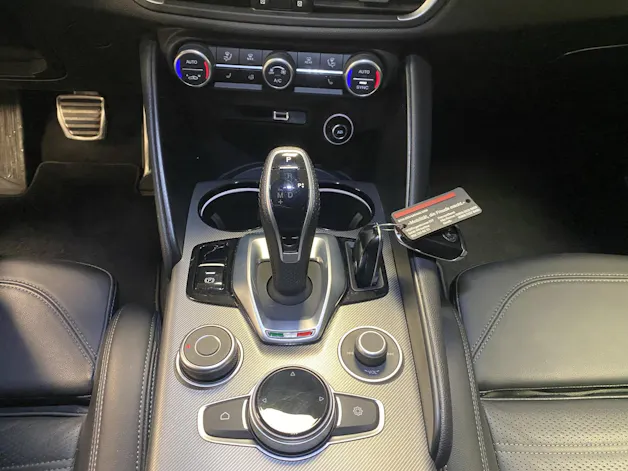 ALFA ROMEO Giulia 2.0 Q4 Veloce