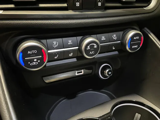 ALFA ROMEO Giulia 2.0 MA 280 AT Q4 Ve