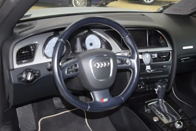 AUDI S5 Cabrio 3.0 TFSI quattro S-tronic