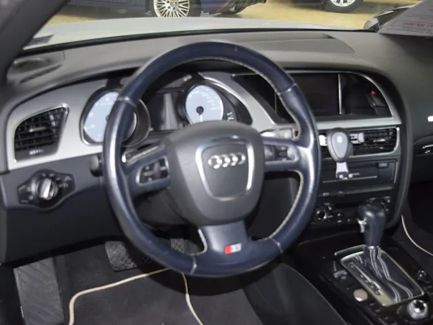 AUDI S5 Cabrio 3.0 TFSI quattro S-tronic