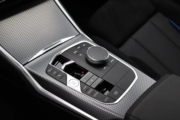 BMW 320d xDrive 48V Touring Steptronic M Sport