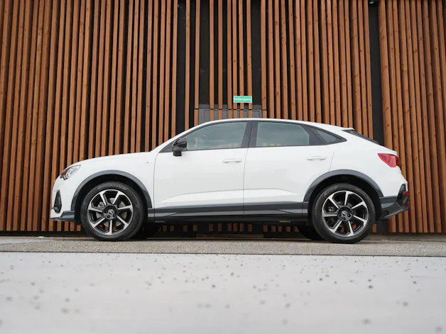 AUDI Q3 SPORTBACK 40 TDI S LINE BLACK QUATTRO S-TRONIC l 190 PS